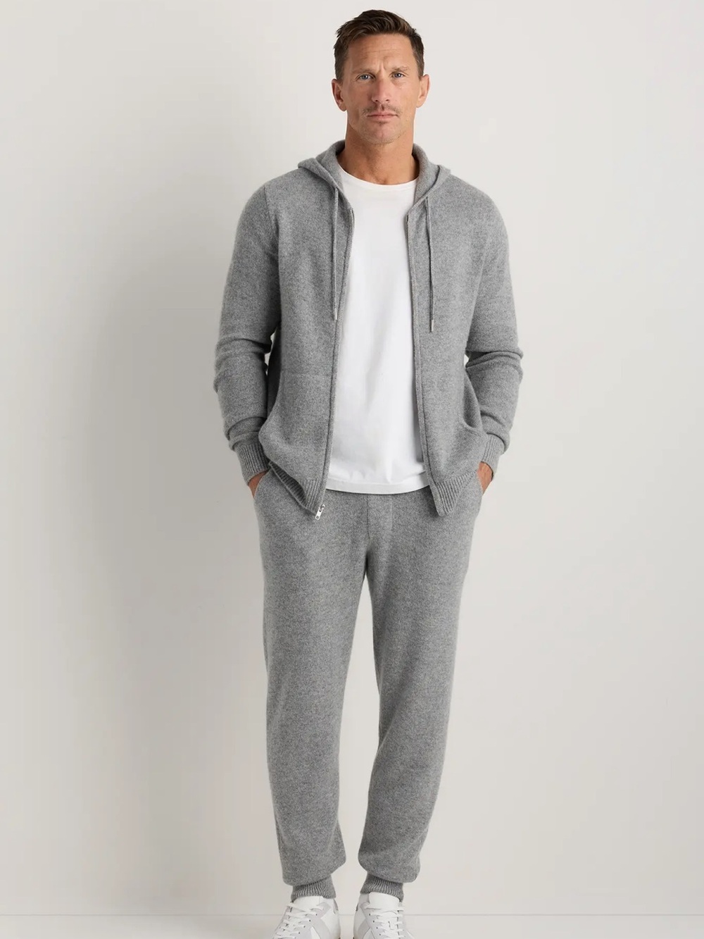 Quince -  Mongolian Cashmere Full-Zip Hoodie